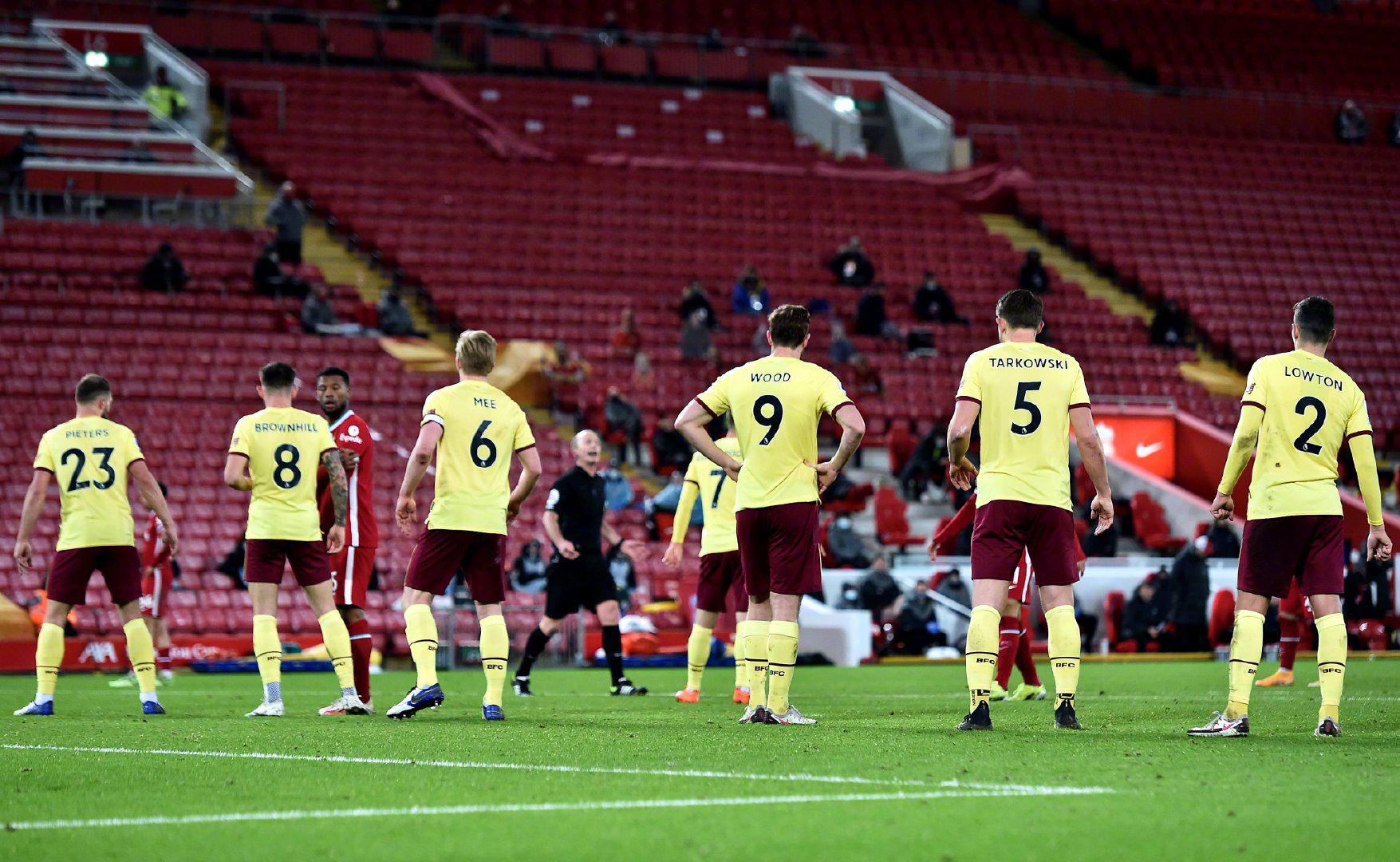 面的足球竞 面的足球竞